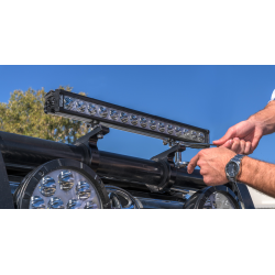 LIGHTING BRACKETS GREAT WHITES LIGHT MOUNT BRACKET 19MM