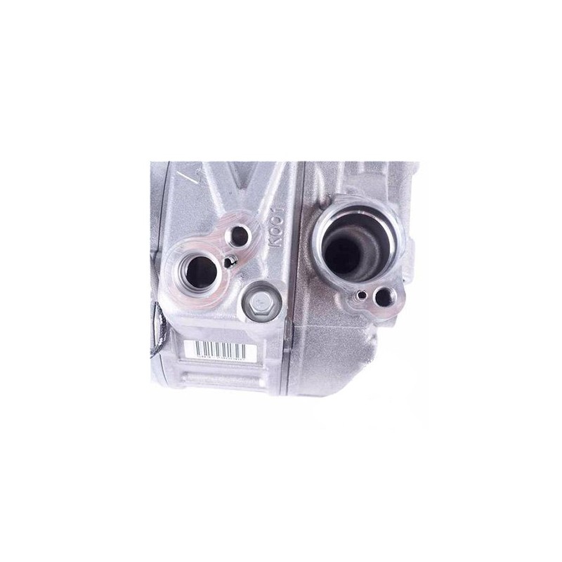 AIR- CON COMPRESSOR GENUINE DENSO MERCEDES BENZ 24 VOLT